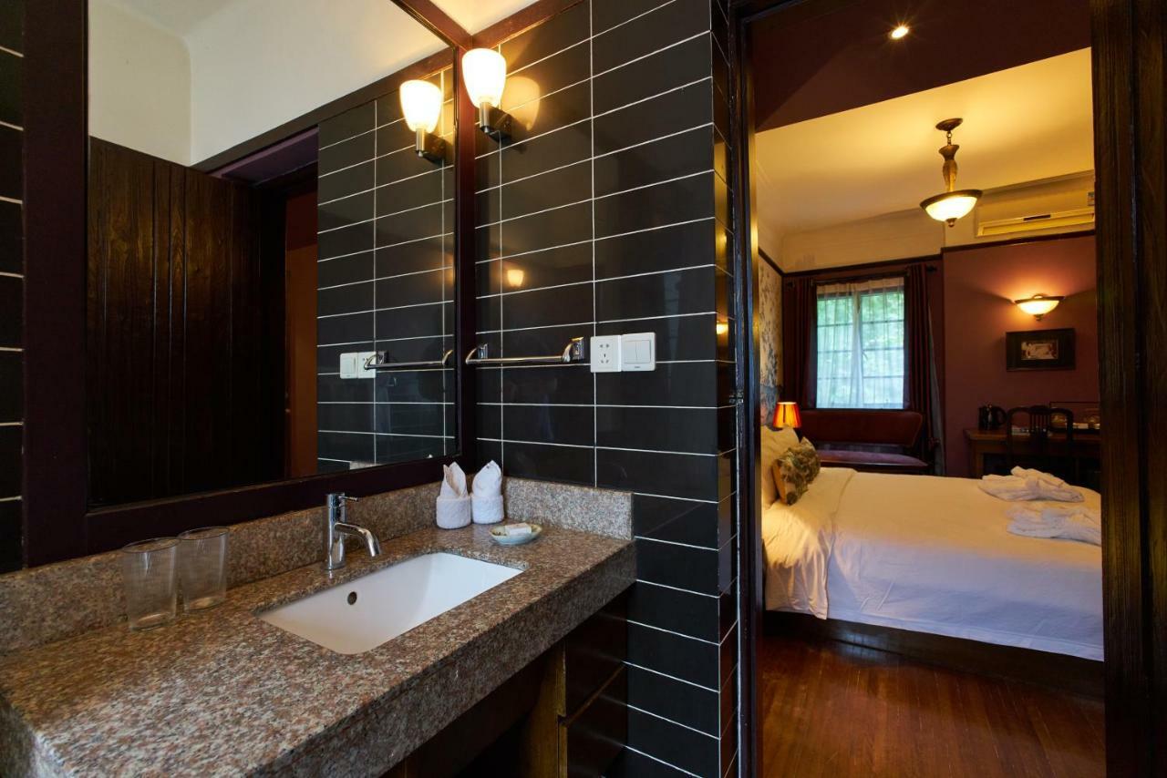 Quintet Bnb Bed & Breakfast 4*